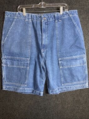 Route 66 Mens Denim Cargo Shorts Blue Medium Wash Carpenter Utility Size 42